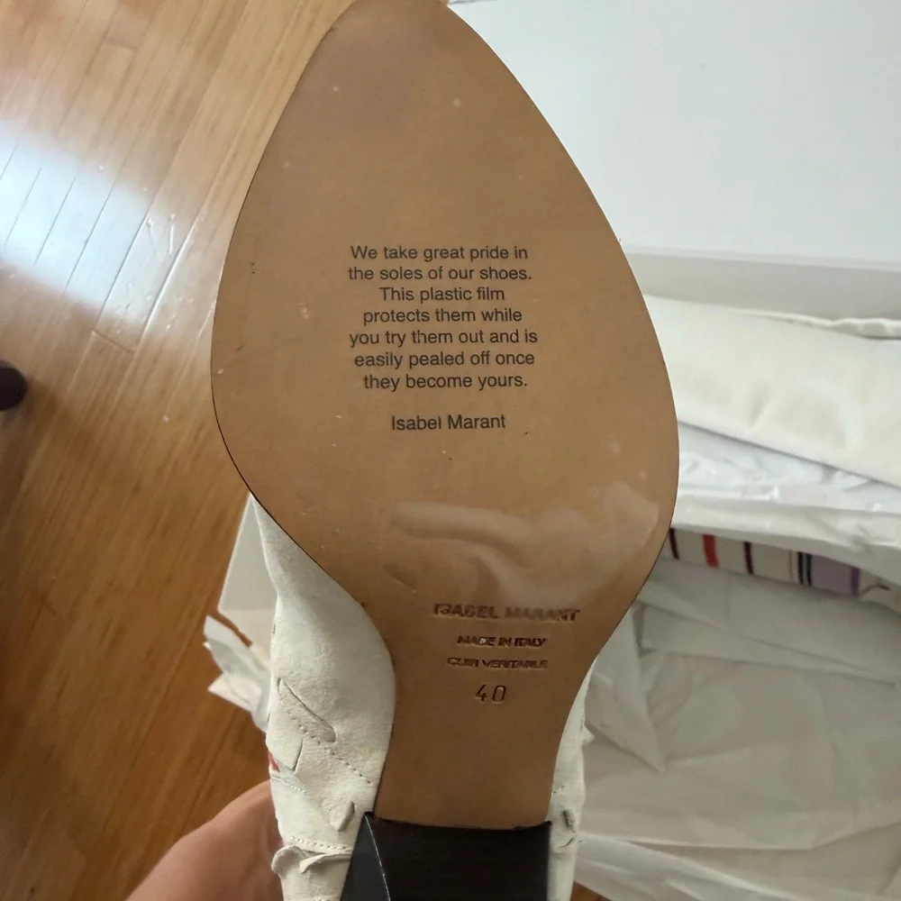 Isabel Marant Cream Leather Pointed Sole Ankle Boot - Picture 2 of 9